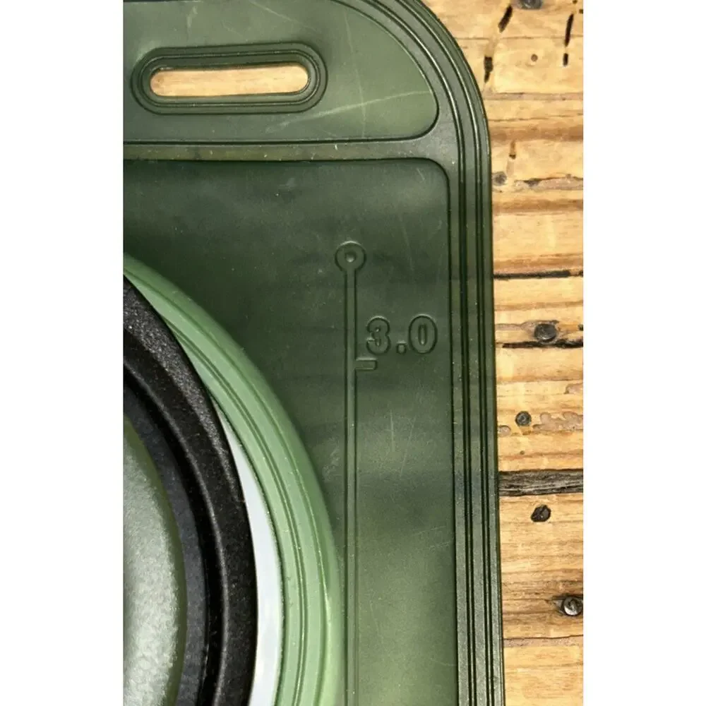 Unbranded Hydration 3L Green Bladder NEW *No Tubing